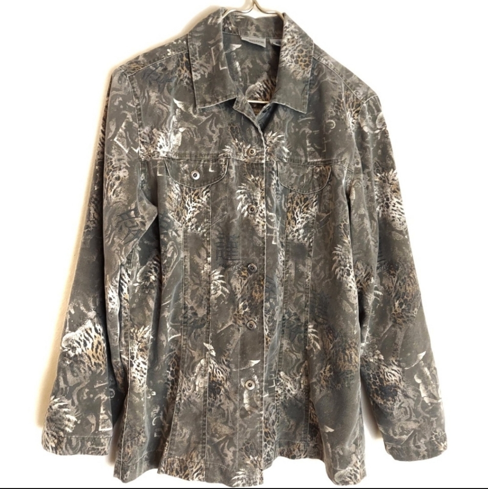 CHICOS Animal Print Light Weight Jacket Size 1